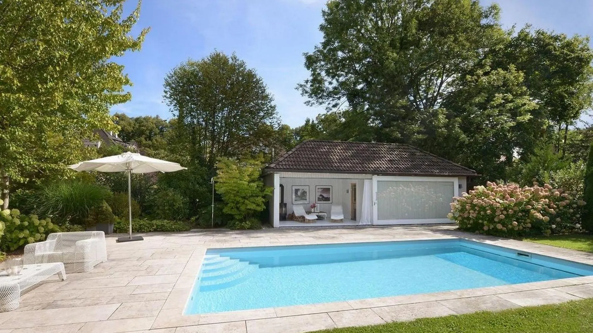 House With Private Pool And Garden Apartment Munich Germany